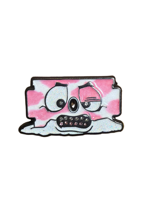 Saca Pink Cow-print Hat Pin