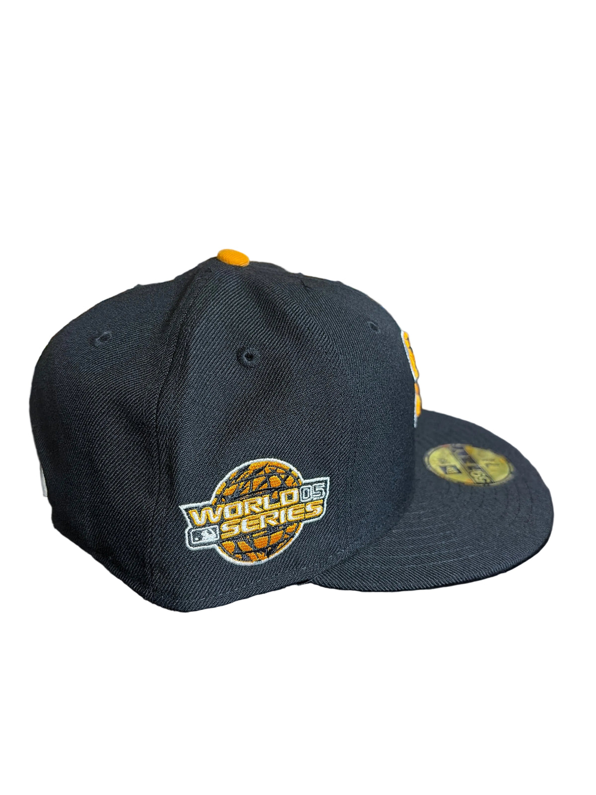 New Era Chicago White Sox 59FIFTY Tiger Camo Logo Fitted Hat - Black