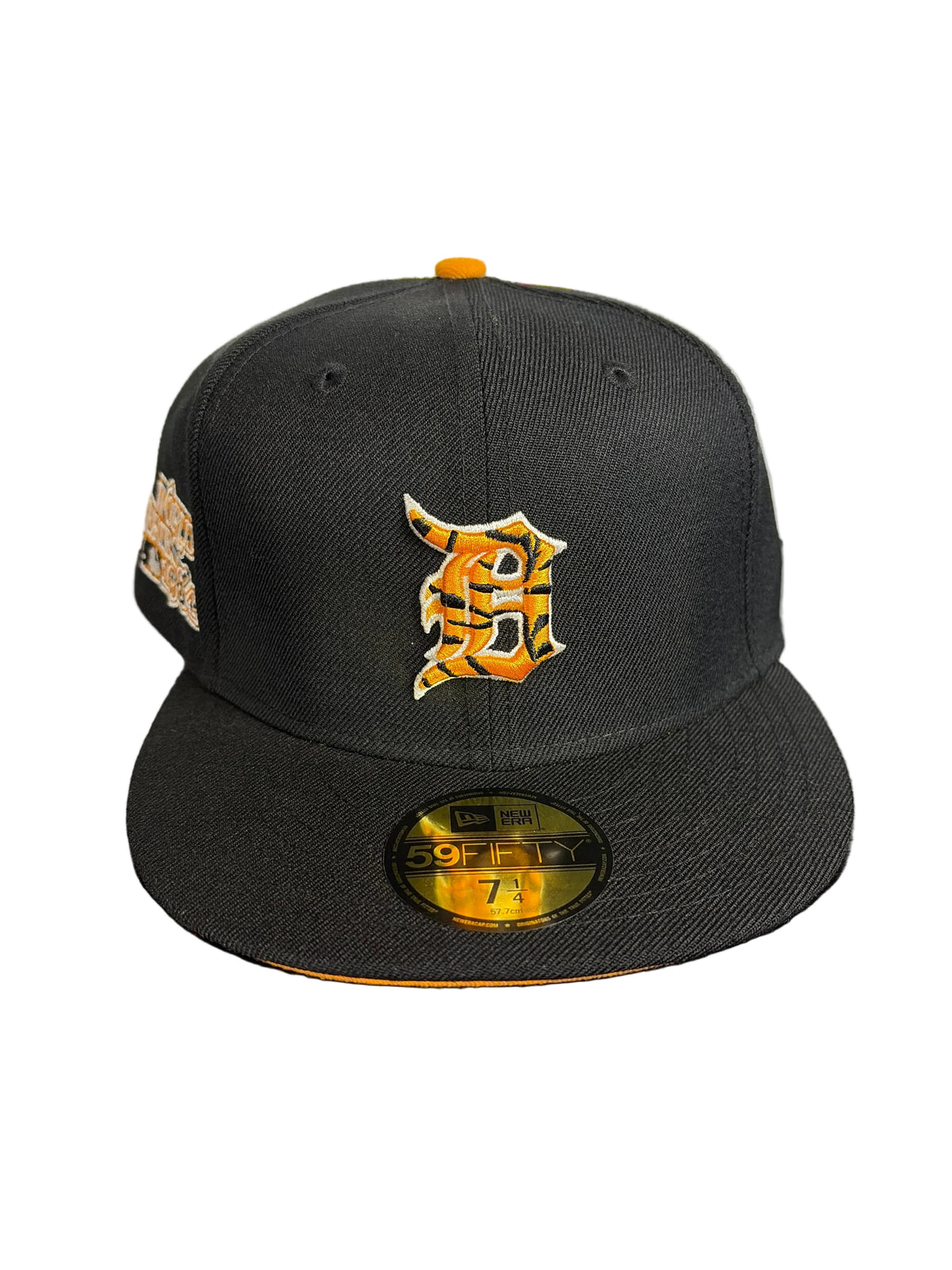 New Era Detroit Tigers 59FIFTY Tiger Camo Logo Fitted Hat - Black