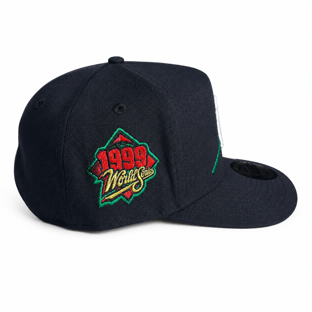 New Era NY Yankees 1999 World Series Side Patch 9FIFTY Rose Edition A-Frame Snap